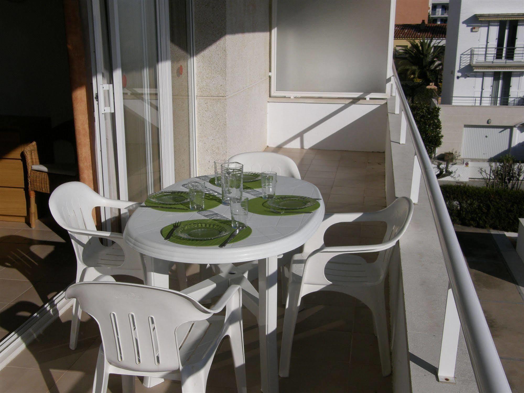 Apartamentos Miami L'Estartit Extérieur photo